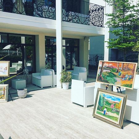 Hotel Baby B&B Milano Marittima Kültér fotó