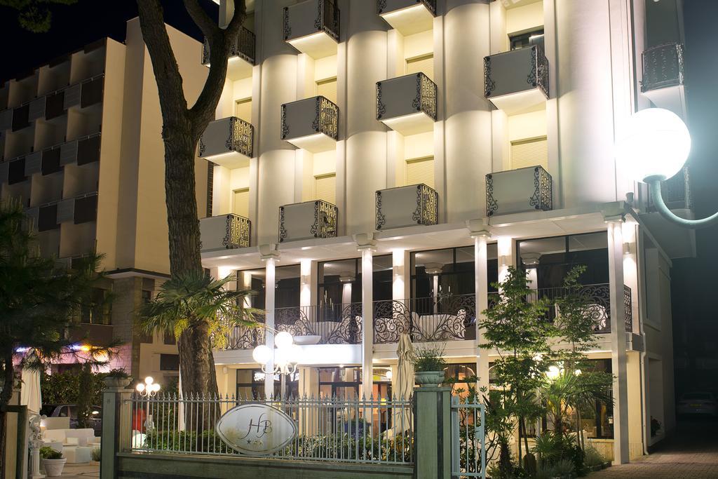 Hotel Baby B&B Milano Marittima Kültér fotó