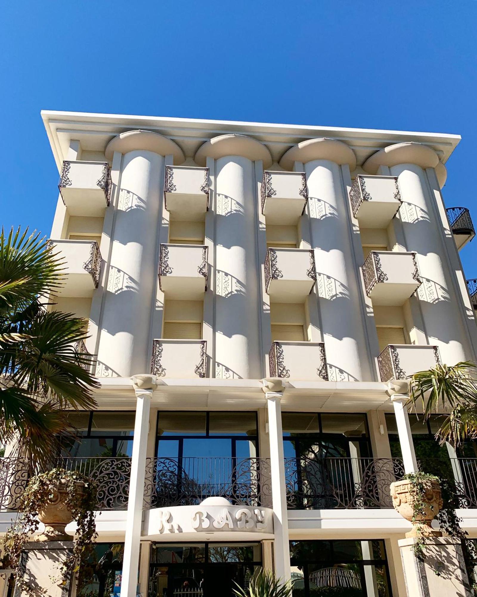 Hotel Baby B&B Milano Marittima Kültér fotó